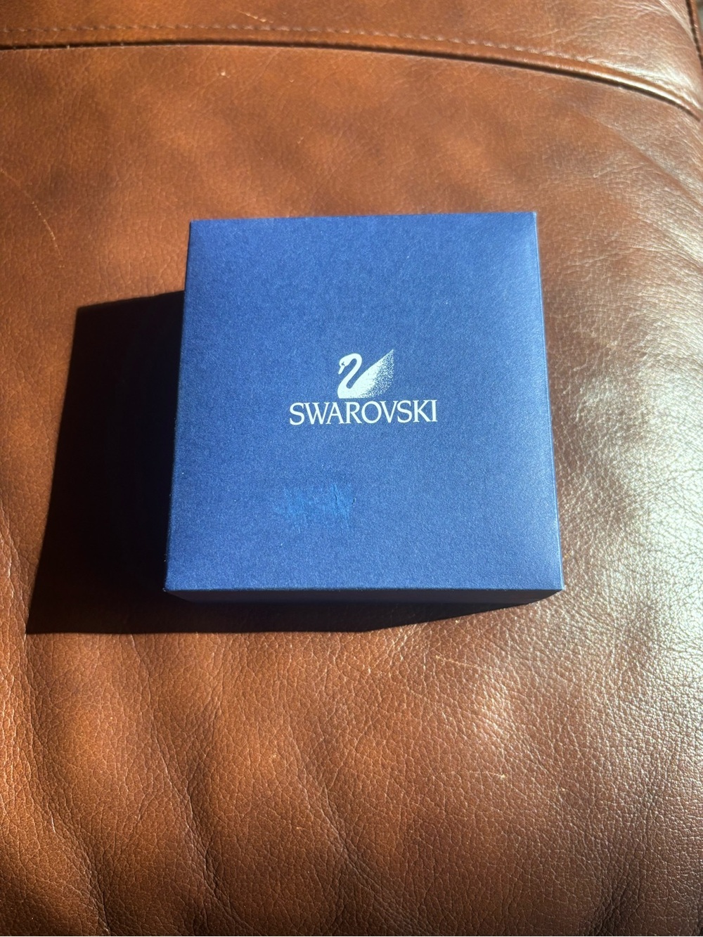 NIB Swarovski Necklace/ Earrings studs set-